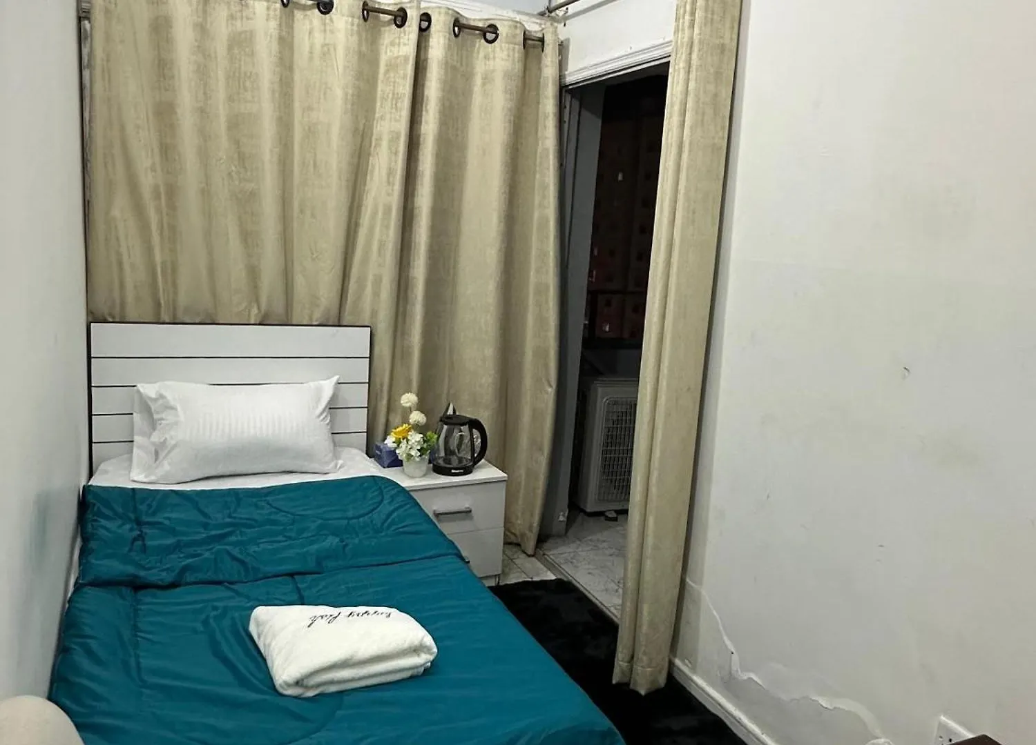 Hostel Phenomenal Sea View Abú Dhabí 0*,  Spojené arabské emiráty